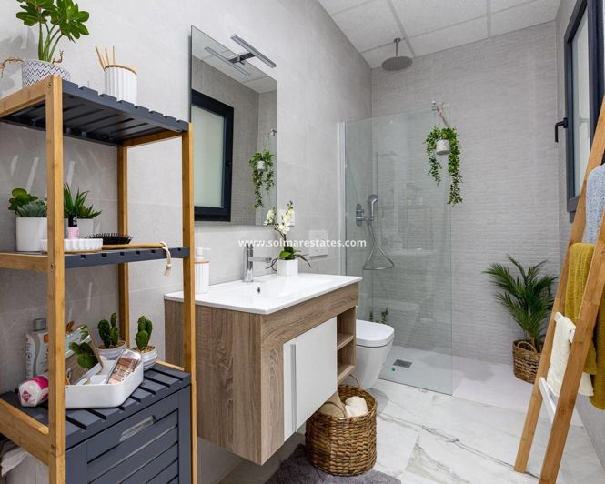 Image No.14-2 Bed Apartment for sale