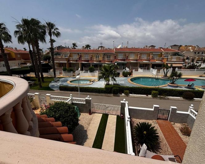 Image No.3-3 Bed Townhouse for sale