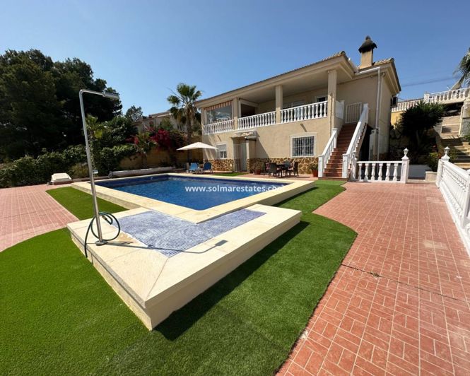 Image No.3-3 Bed Villa for sale