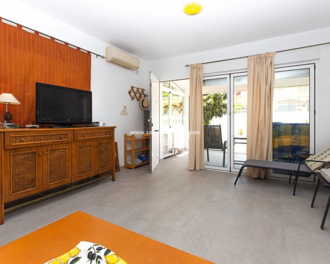 Image No.11-Maison de ville de 3 chambres à vendre à La Zenia