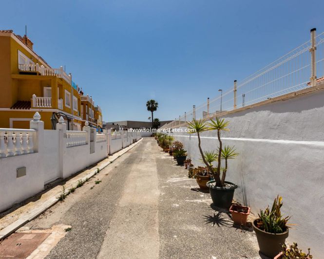 Image No.32-Maison de ville de 3 chambres à vendre à La Zenia