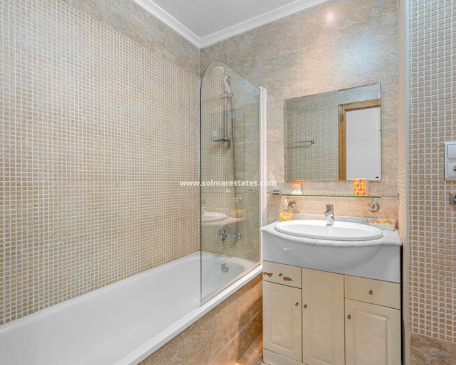 Image No.15-2 Bed Apartment for sale