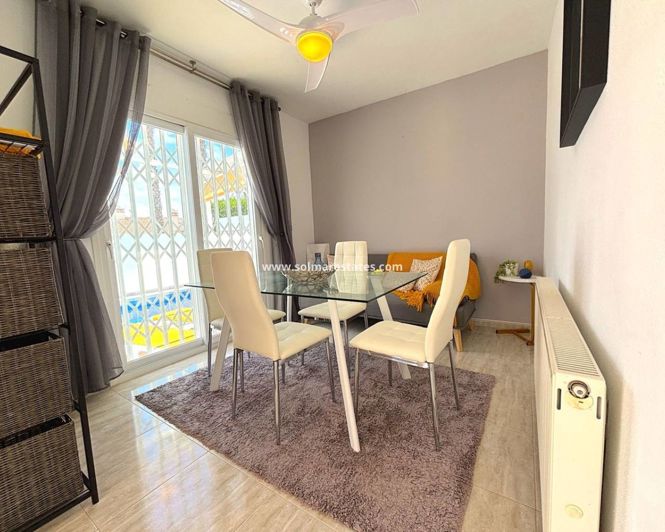 Image No.8-Villa de 3 chambres à vendre à Villamartin