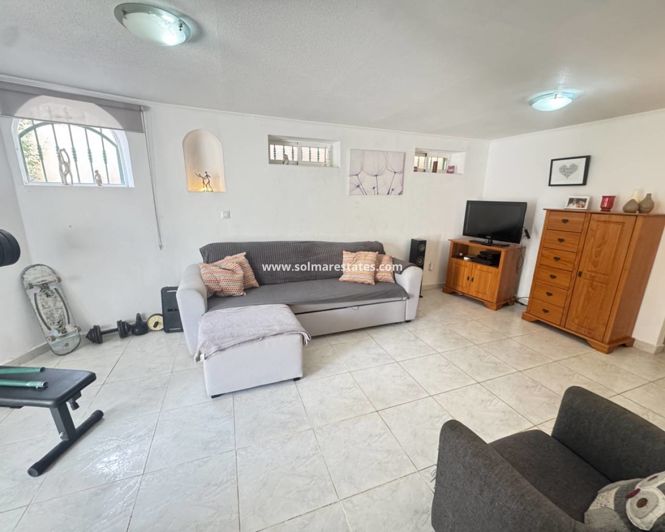 Image No.16-Villa de 4 chambres à vendre à Villamartin