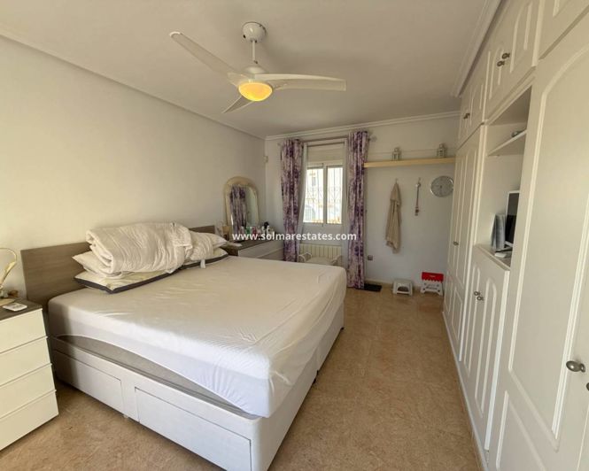 Image No.3-Villa de 3 chambres à vendre à Villamartin