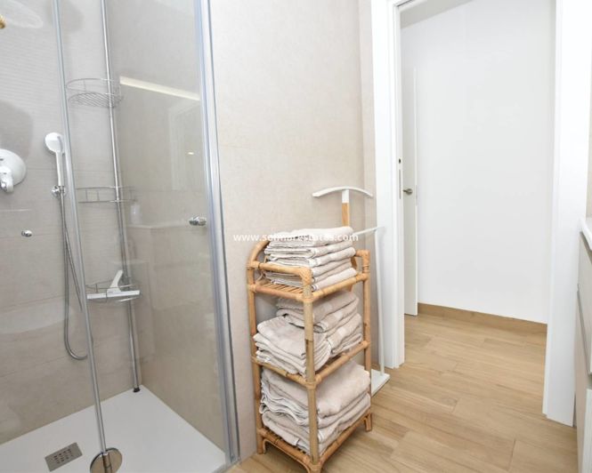 Image No.17-2 Bed Apartment for sale