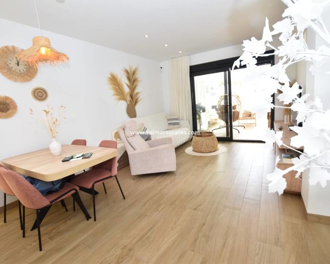 Image No.22-2 Bed Apartment for sale