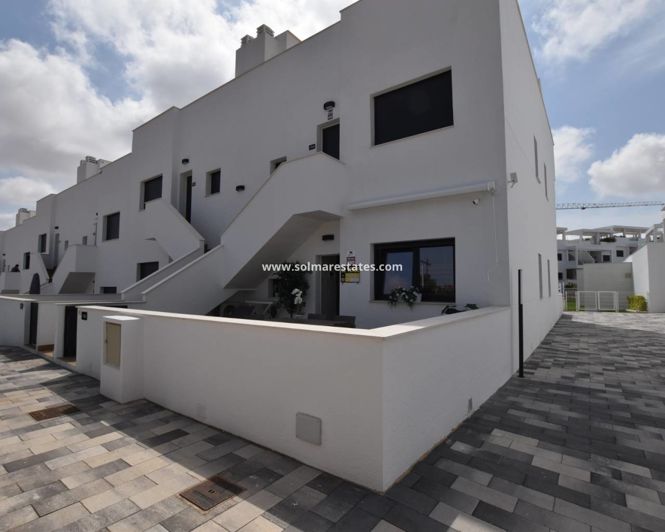 Image No.26-2 Bed Apartment for sale