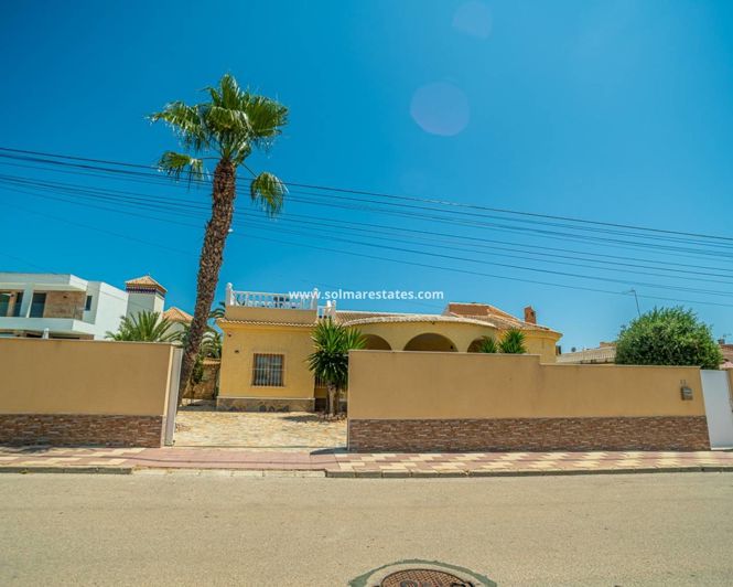 Image No.35-Villa de 3 chambres à vendre à Torrevieja