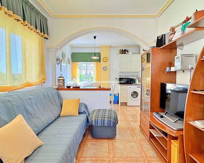 Image No.5-2 Bed Apartment for sale