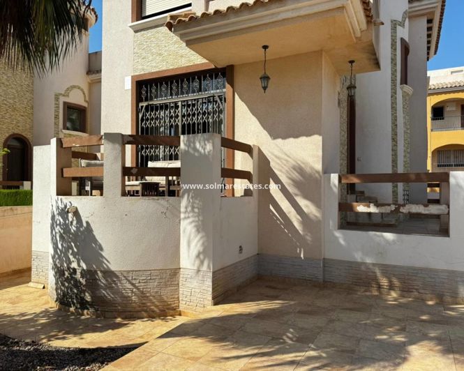 Image No.23-Villa de 4 chambres à vendre à Villamartin