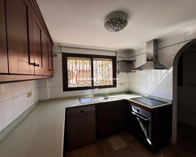 Image No.6-Villa de 4 chambres à vendre à Villamartin