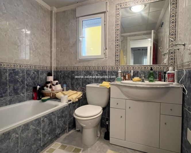 Image No.4-2 Bed Apartment for sale