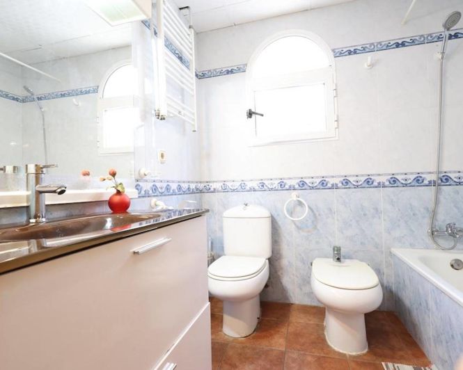 Image No.13-Villa de 4 chambres à vendre à Playa Flamenca