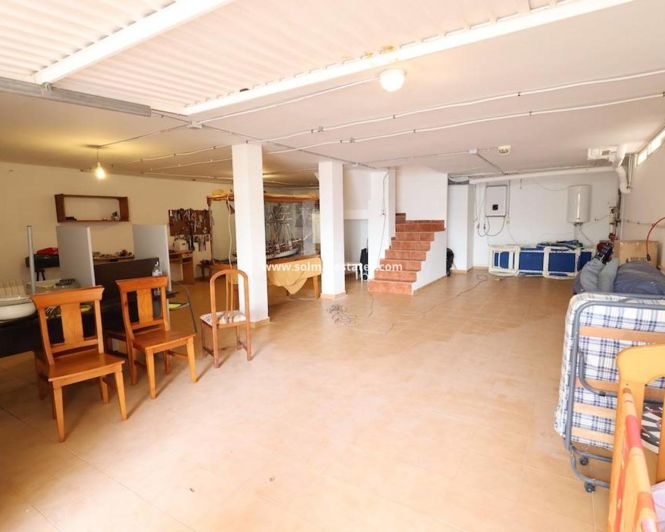 Image No.28-Villa de 4 chambres à vendre à Playa Flamenca