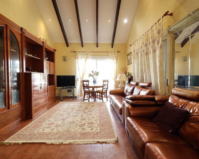 Image No.4-Villa de 4 chambres à vendre à Playa Flamenca