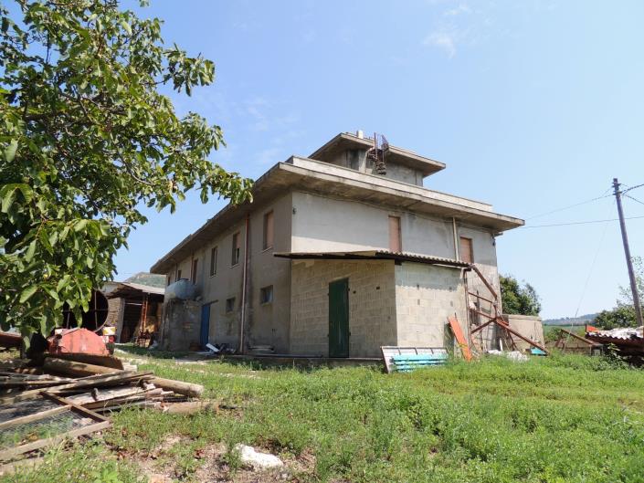 Image No.19-Ferme de 6 chambres à vendre à Atri