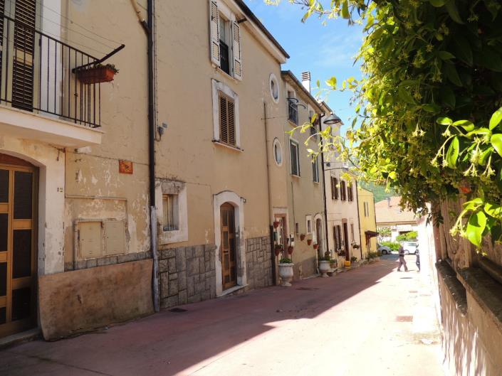 Image No.5-4 Bed Villa / Detached for sale