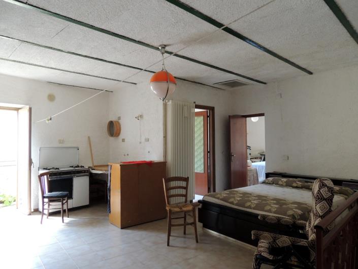 Image No.12-2 Bed Apartment for sale