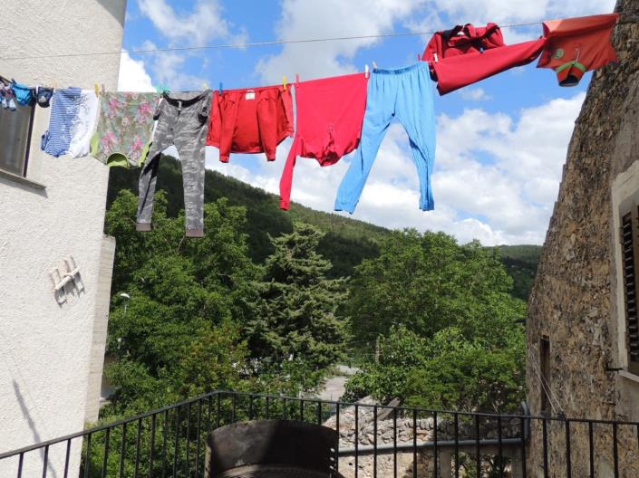 Image No.20-2 Bed Apartment for sale