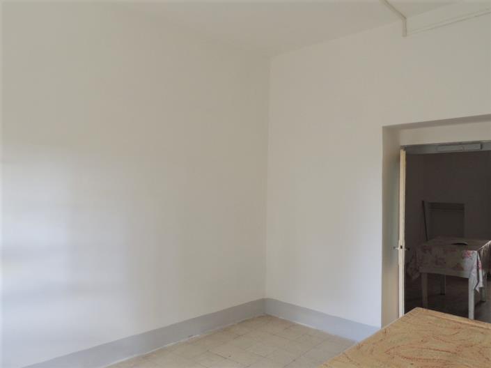 Image No.21-2 Bed House for sale