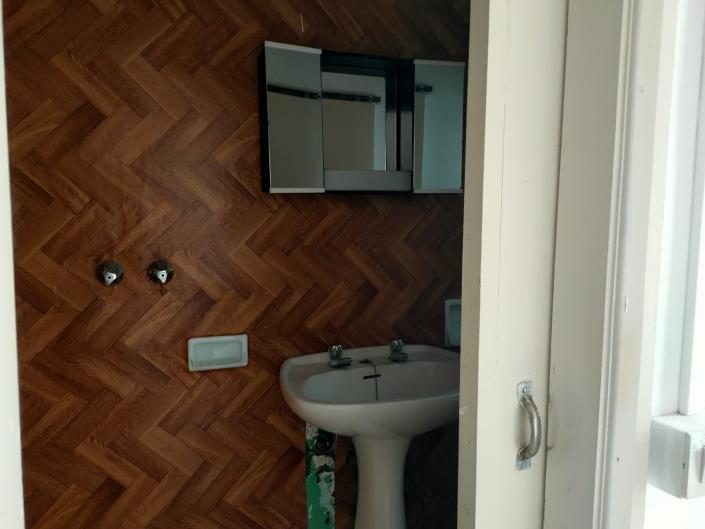 Image No.25-2 Bed House for sale