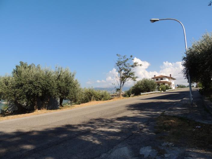 Image No.2-Terre à vendre à San Valentino in A.C.