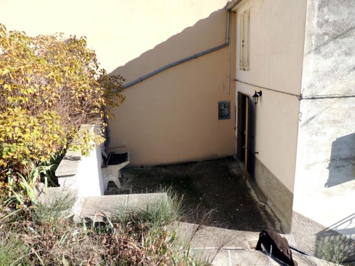 Image No.19-2 Bed Villa / Detached for sale