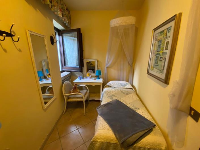 Image No.15-2 Bed Villa / Detached for sale