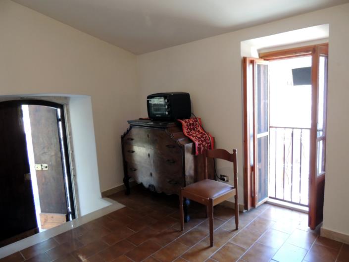 Image No.25-Maison de campagne de 3 chambres à vendre à Navelli