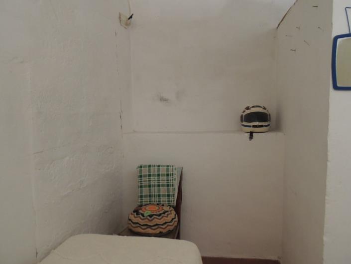 Image No.14-2 Bed Townhouse for sale