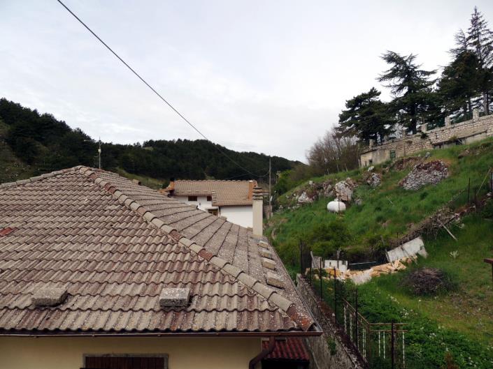 Image No.15-2 Bed Townhouse for sale