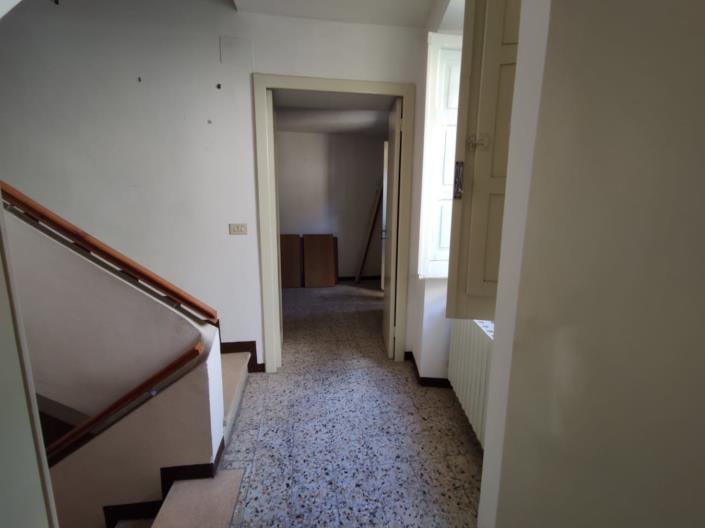 Image No.14-2 Bed House for sale