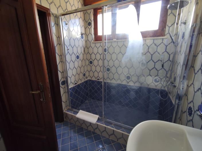 Image No.24-5 Bed Villa / Detached for sale