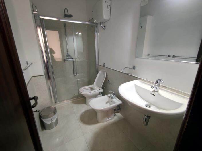 Image No.29-5 Bed Villa / Detached for sale