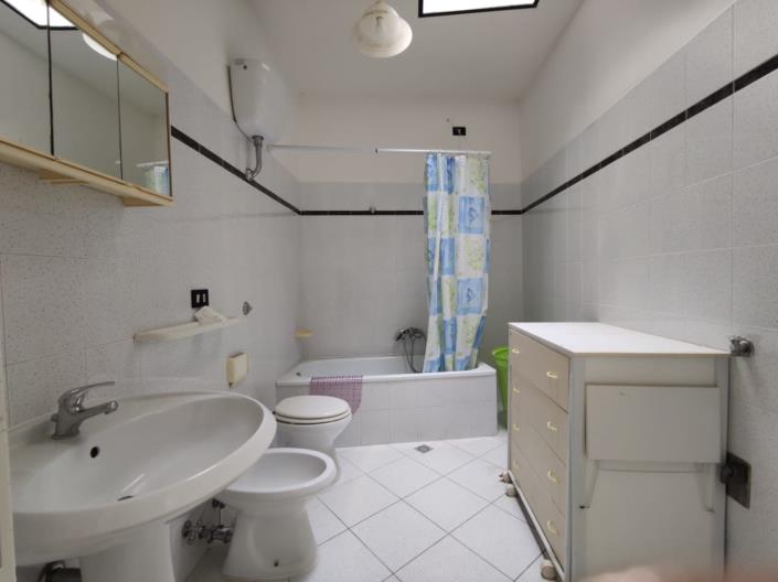 Image No.10-3 Bed House/Villa for sale