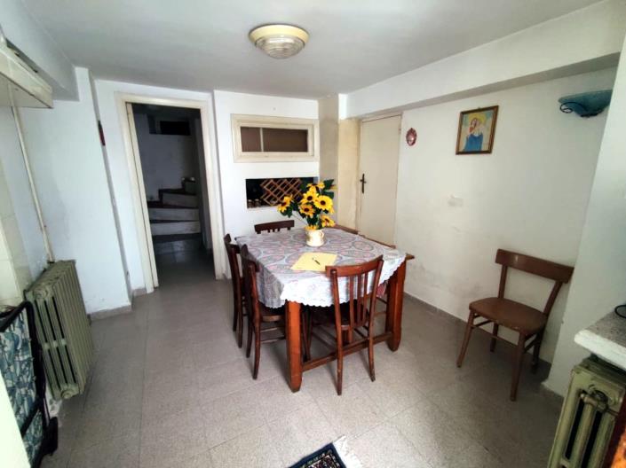 Image No.5-Maison de 3 chambres à vendre à Caramanico Terme