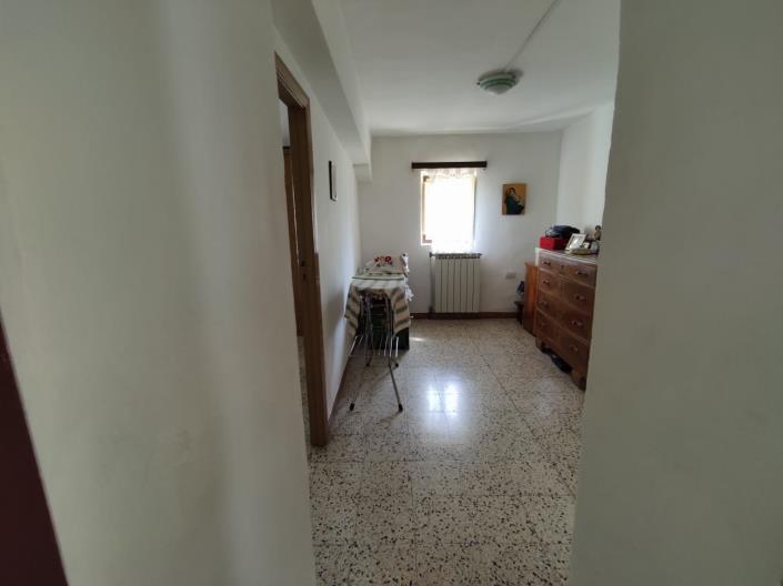 Image No.13-2 Bed House for sale