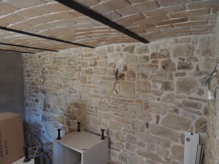 Image No.28-2 Bed Apartment for sale