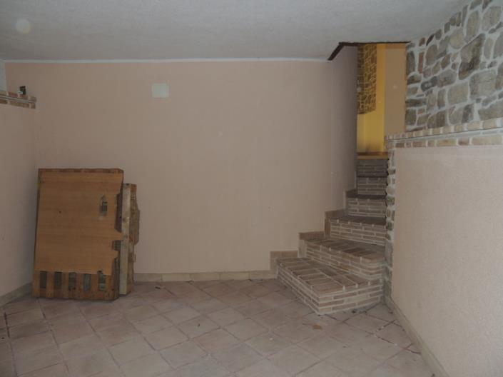 Image No.25-2 Bed Apartment for sale