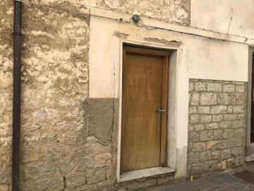 1 - Agnone, Townhouse