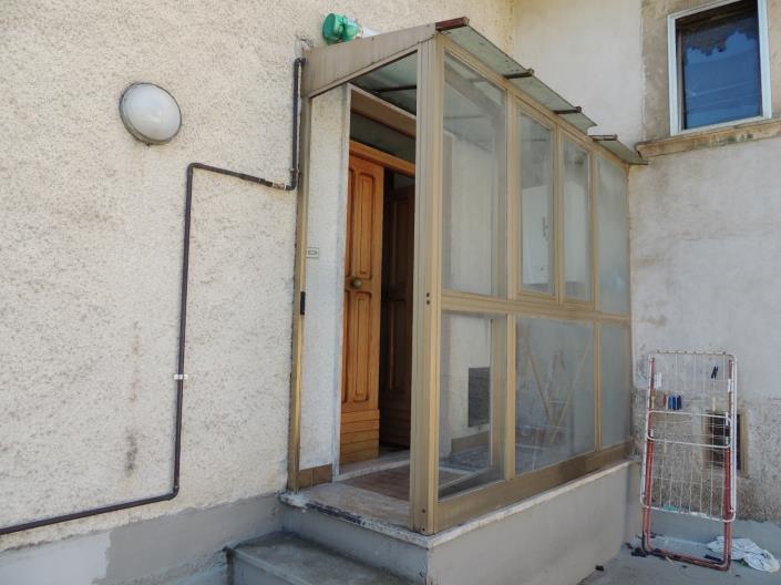 Image No.12-3 Bed Townhouse for sale