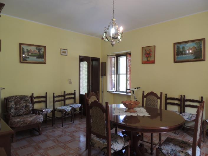 Image No.15-3 Bed Country House for sale