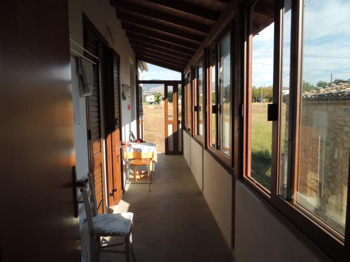 Image No.2-2 Bed House for sale