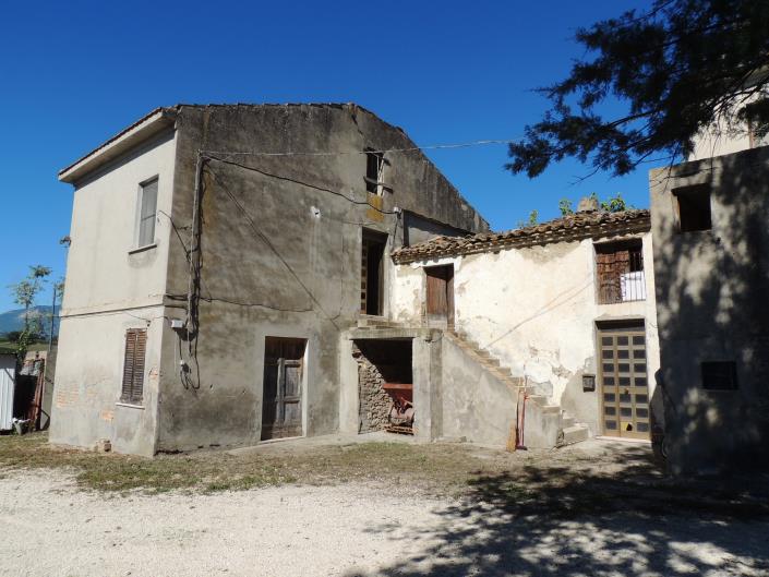 Image No.7-Maison de campagne de 1 chambre à vendre à Rosciano