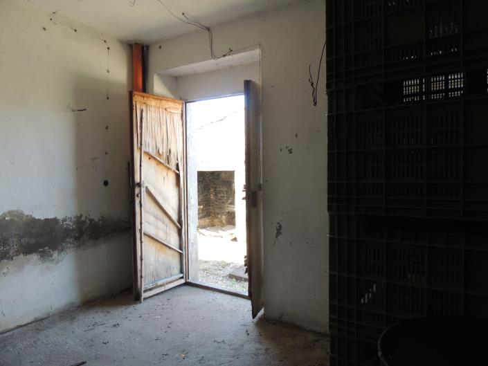 Image No.23-Maison de campagne de 1 chambre à vendre à Rosciano