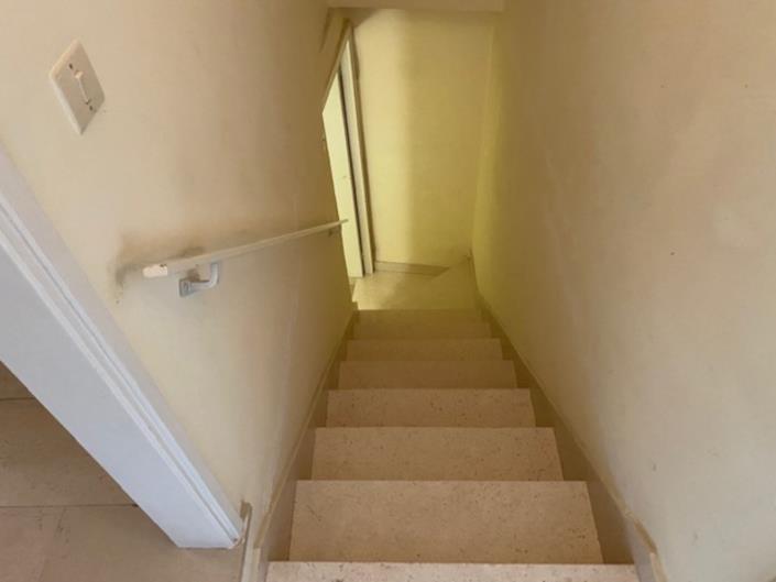 Image No.6-4 Bed Property for sale