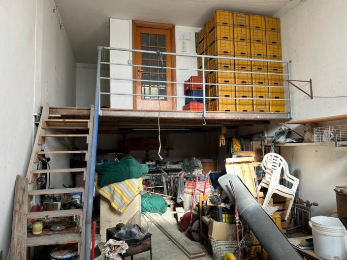 Image No.39-3 Bed Property for sale