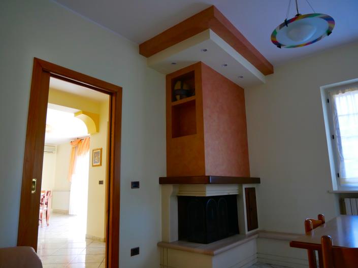 Image No.9-4 Bed Villa for sale