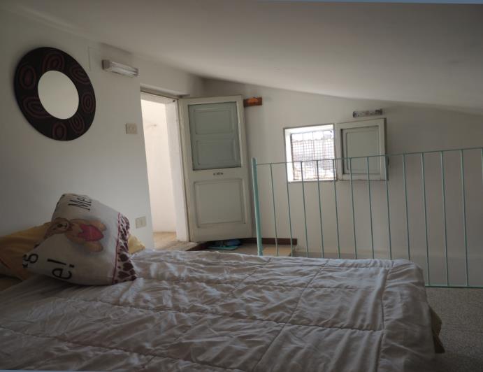 Image No.17-2 Bed Property for sale